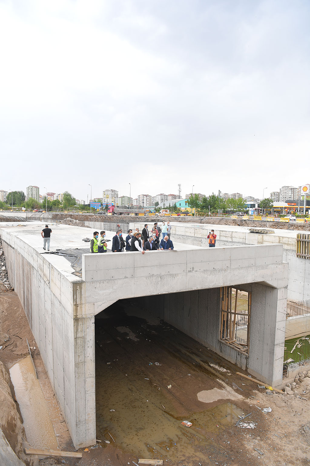 01.06.2021 - Başkan Memduh Büyükkılıç Furkan Doğan Altgeçidi İnşaat Çalışmalarında İncelemelerde Bulundu