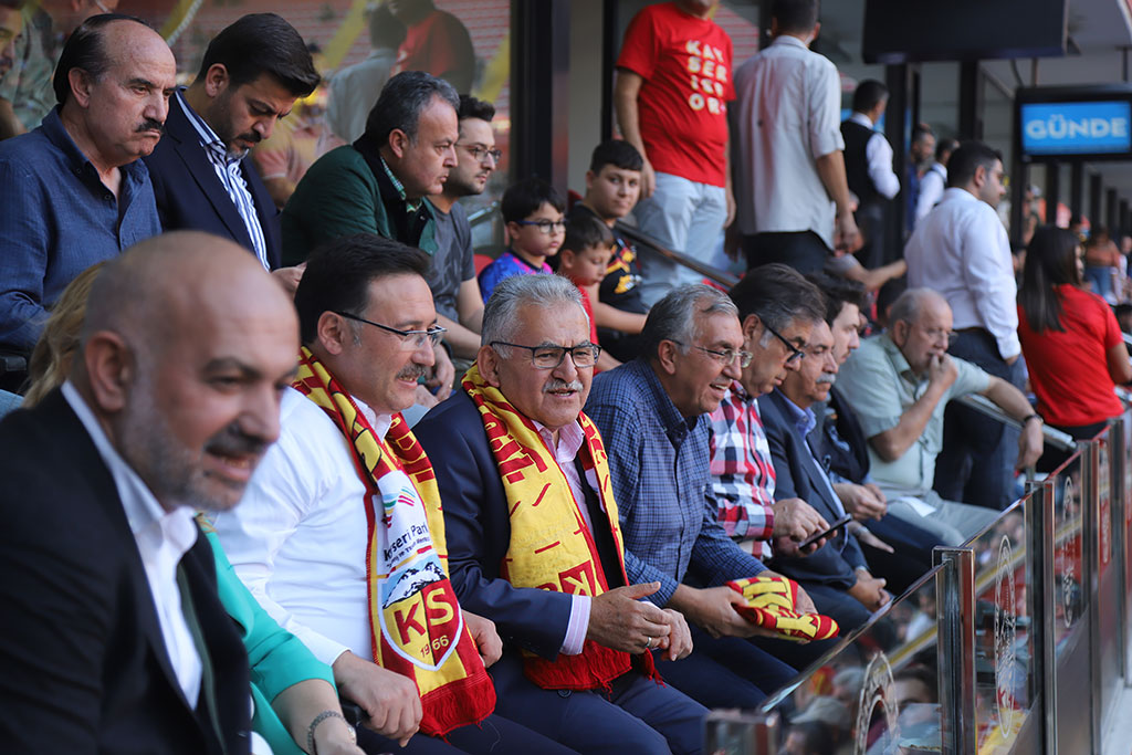 01.10.2022 - Kayserispor Trabzonspor Maçı