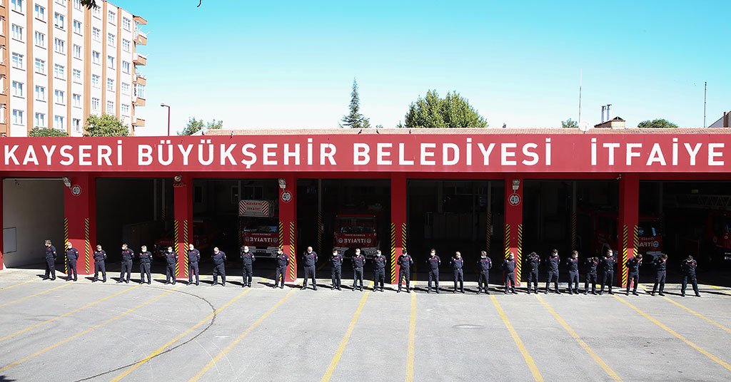 02.08.2021 - Başkan Büyükkılıç İtfaiye Daire Başkanlığını Ziyaret Etti