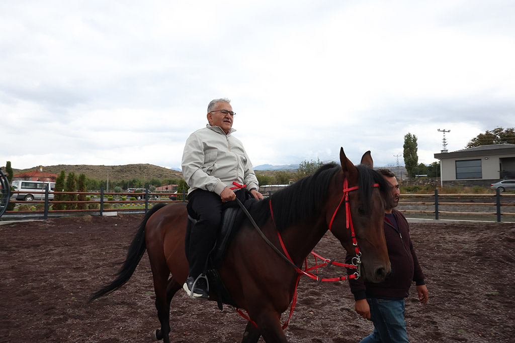 02.08.2023 - Başkan Büyükkılıç Doğa Tutkunlarını Hürmetçiye Davet Etti