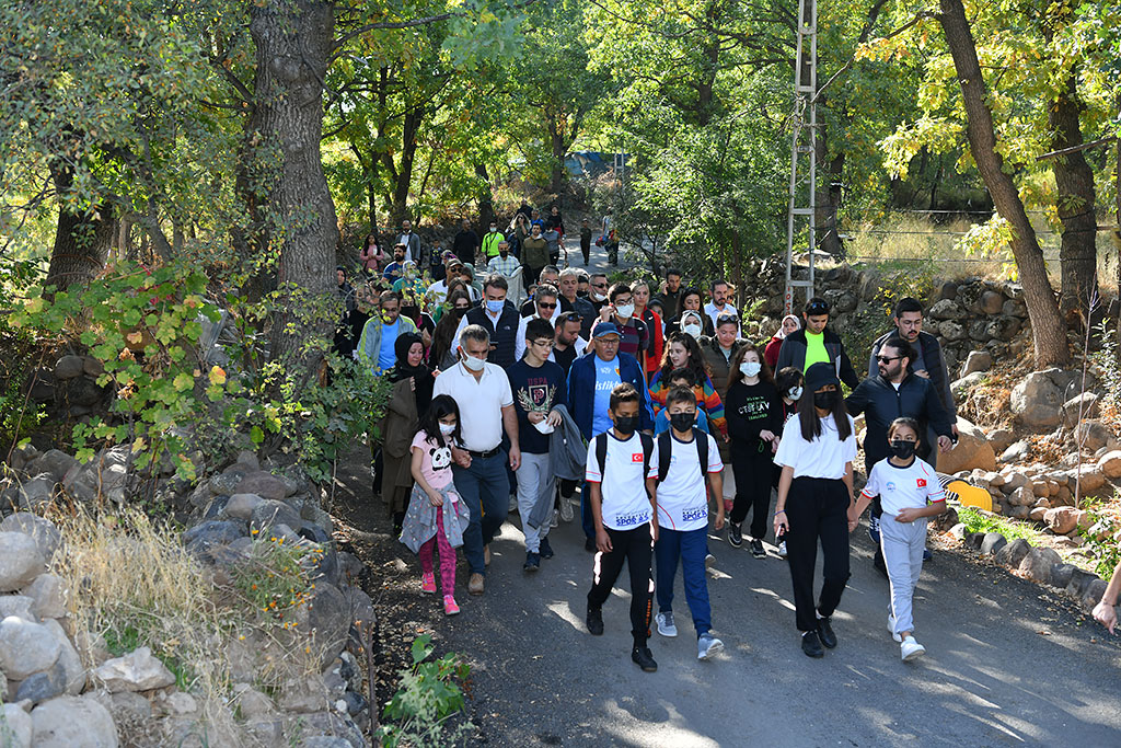 03.10.2021 - Spor A.Ş. Dünya Çocuk ve Yürüyüş Günü 4 Km Yürüyüş ve Etkinlikler