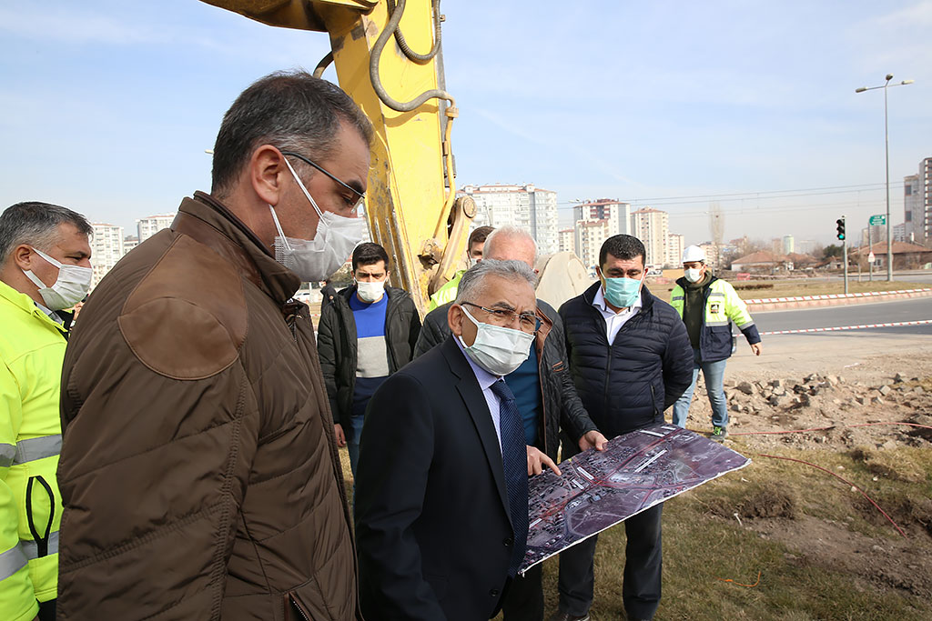 04.01.2021 - Başkan Memduh Büyükkılıç Furkan Doğan Altgeçidi (Hulusi Akar Bulvarı Üzerinde) İnşaatında İncelemelerde Bulundu