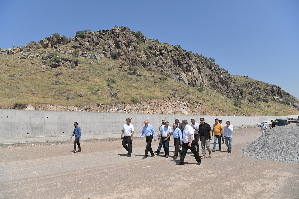 04.07.2023 - 15 Temmuz Bulvarı Devamı Yol Yapım Çalışmaları