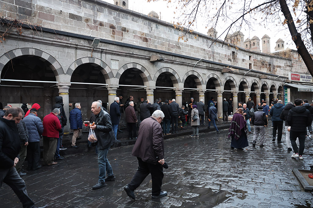 05.01.2023 - Camii Kebir Sabah Namazı Sonrası Esnaf Gezisi