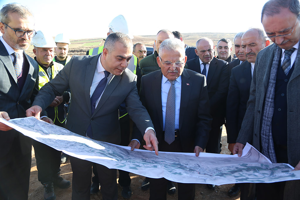 05.12.2023 - Başkan Memduh Büyükkılıç Felahiye Atık Su Arıtma Tesisi İnşaatı İnceleme