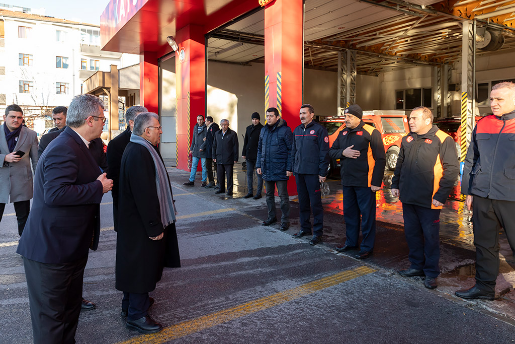 06.02.2020 - Başkan Memduh Büyükkılıç  Fırtına Sonrası İtfaiye ve Hal Kompleksini Gezdi