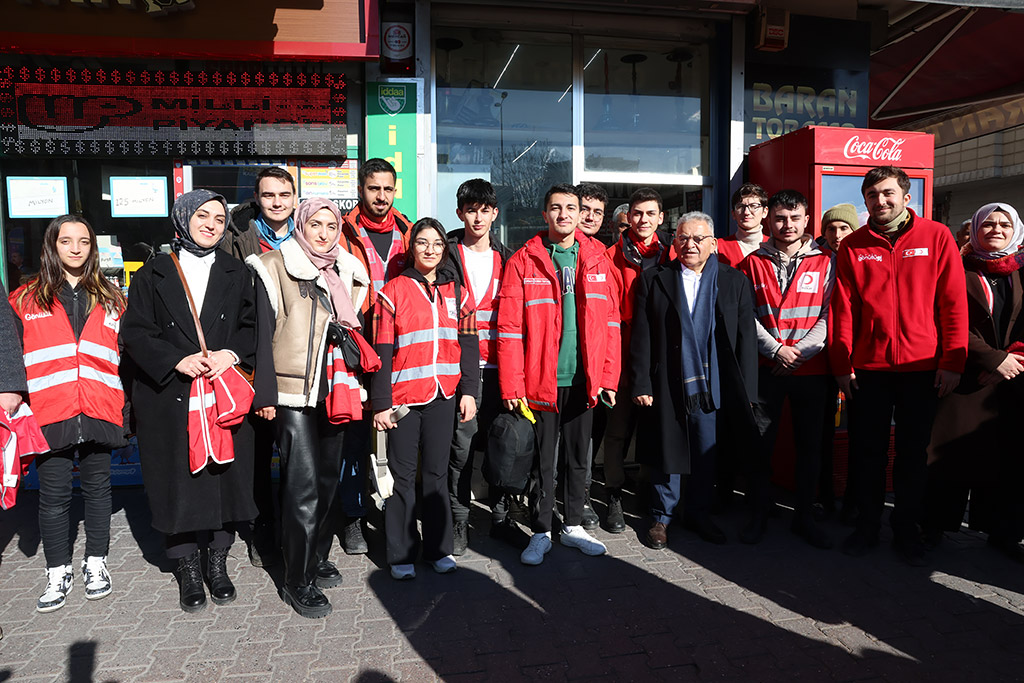 06.02.2024 - Başkan Memduh Büyükkılıç Yoğunburç Esnafını Gezdi