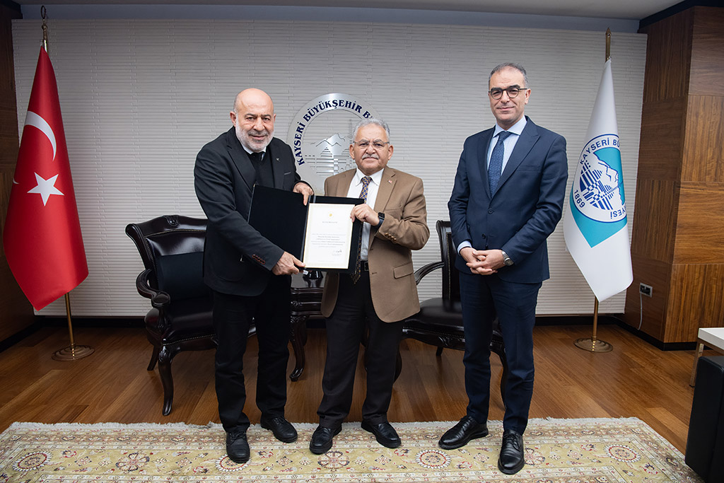 08.02.2024 - Türkiye Motosiklet Federasyonu Üyesi Mahmut Nedim Akülke Başkan Büyükkılıçı Ziyaret