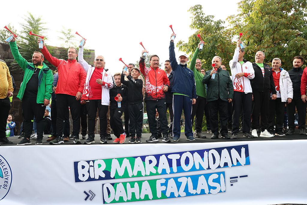 09.10.2022 - Uluslar Arası Yarı Maraton Halk Koşusu
