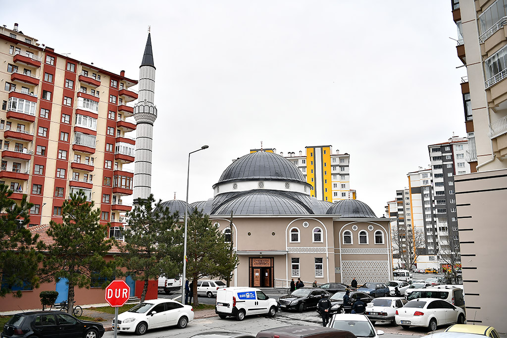 10.01.2020 - Başkan Büyükkılıç Cuma Namazını Bozgedik Mustafa Satır Camiinde Kıldı