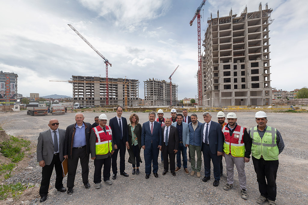 10.05.2019 - Başkan Büyükkılıç, Sahabiye İnşaatıyla İlgili Açıklamalarda Bulundu