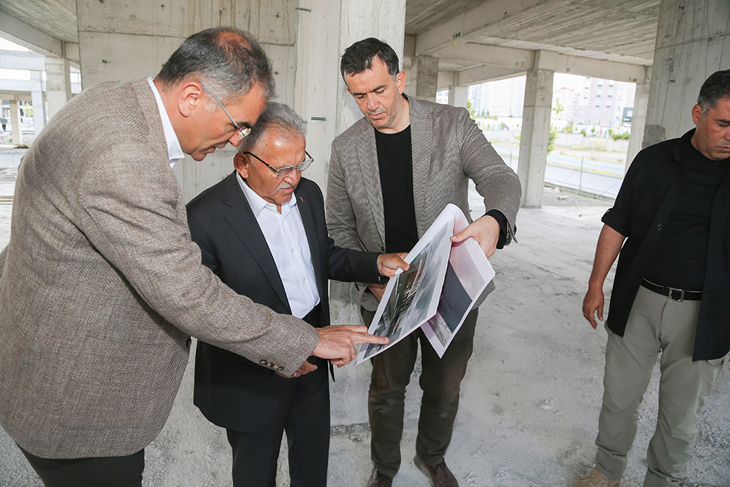 11.07.2023 - Başkan Büyükkılıç İldem ve Talas Anayurt Sosyal Yaşam Merkezlerleri İnşaatları İnceleme