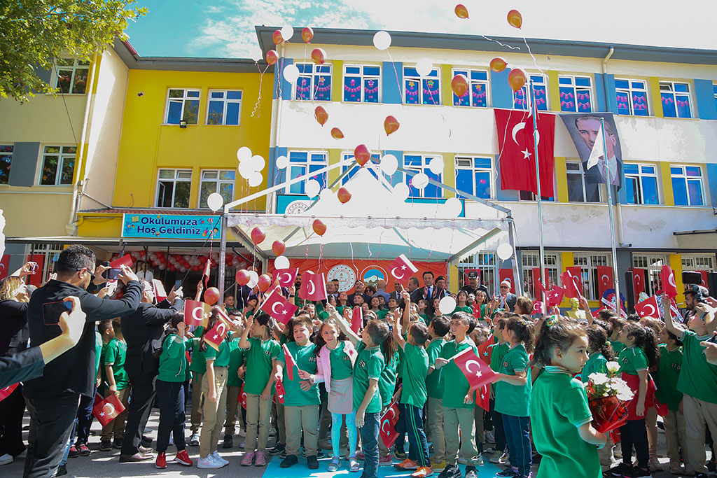 11.09.2023 - Hayriye Dabanoğlu İlköğretim Okulu Yeni Eğitim Yılı Başlama Töreni