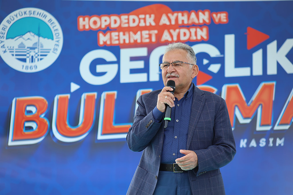 12.11.2023 - Hop Dedik Ayhan ve Mehmet Aydın İle Millet Bahçesi Gençlik Buluşması