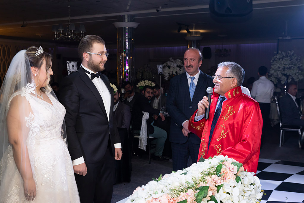 14.04.2019 - Başkan Büyükkılıç Yağmur Aksu - Ali Amaratlı Can Çiftinin Nikahını Kıydı