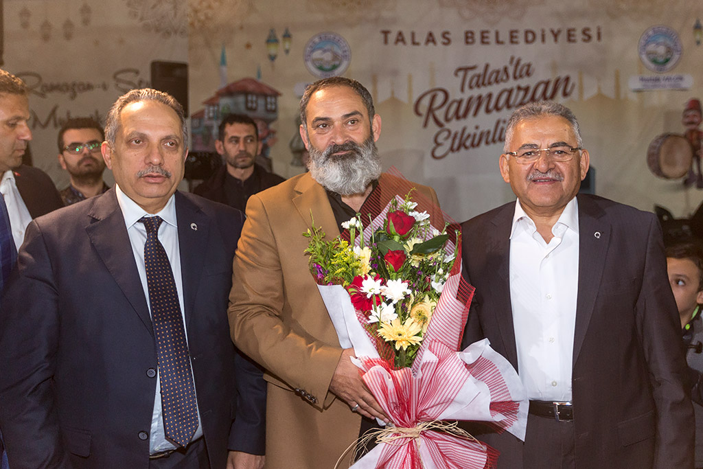 14.05.2019 - Başkan Büyükkılıç, Talas Ramazan Etkinlikleri Çadırını Ziyaret Etti