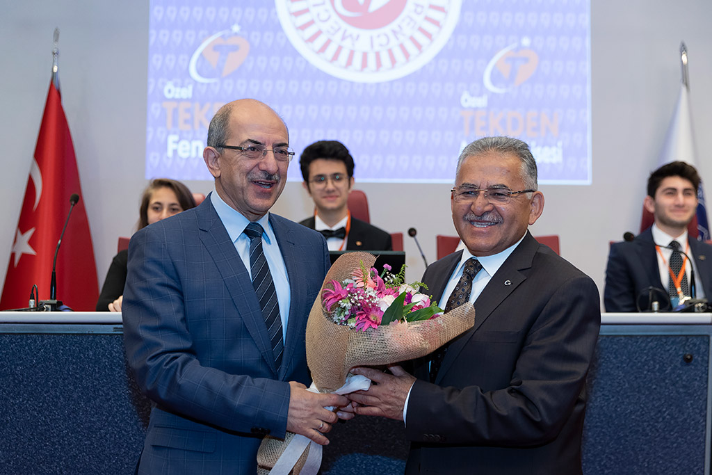 14.05.2019 - Başkan Memduh Büyükkılıç Tekten Koleji Meclisine Katıldı