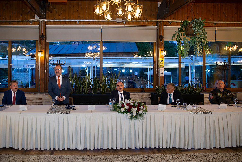 15.06.2020 - Elazığ Valisi Olarak Atanan Melikgazi Kaymakamı Erkaya Yırık'a Veda Yemeği