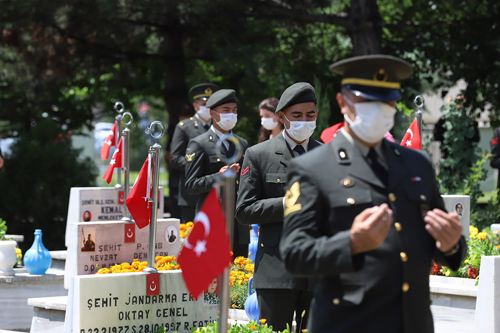 15.07.2020 - Kartal Şehitliği Ziyareti