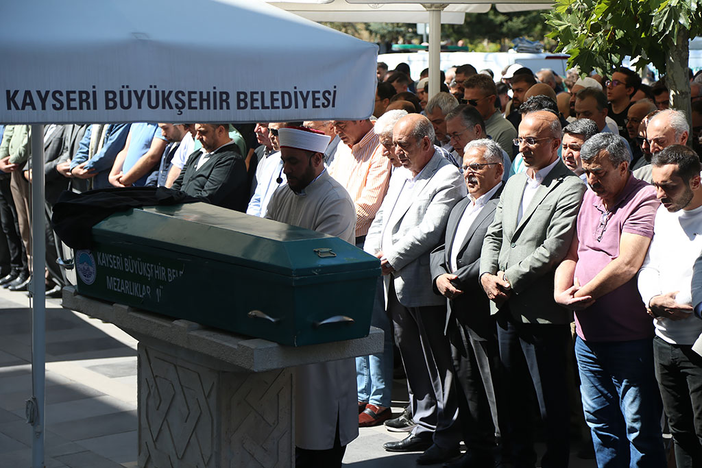 15.09.2023 - Rıdvan Uzunlu Şevki Çakır Cenaze Namazı Hulusi Akar Camii