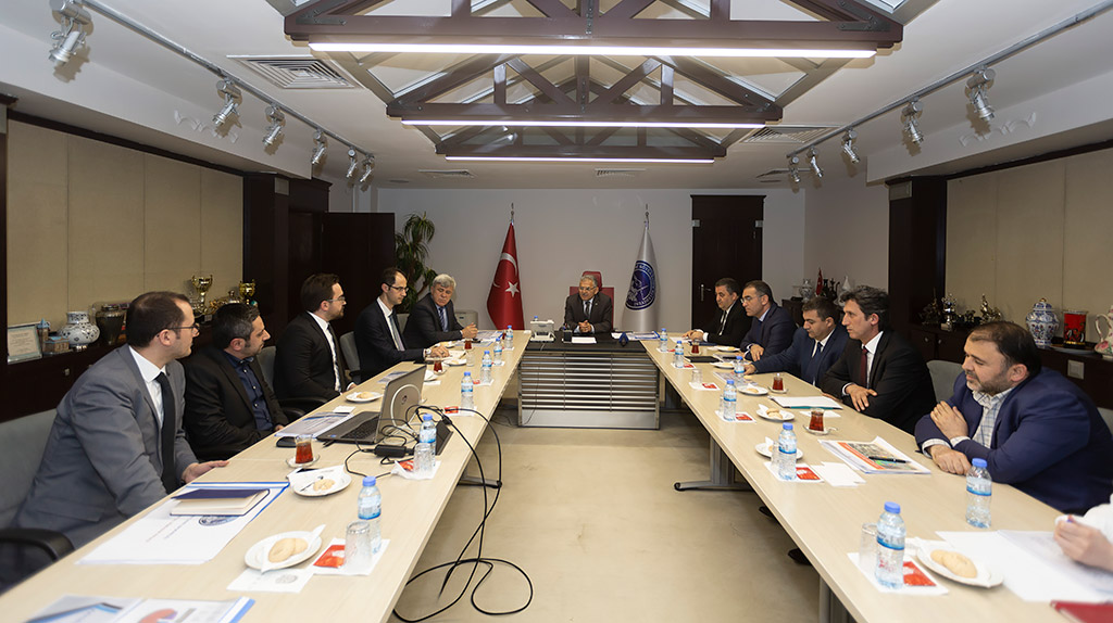 18.04.2019 - Başkan Büyükkılıç, İmar A.Ş. Yetkililerinden Brifing Aldı