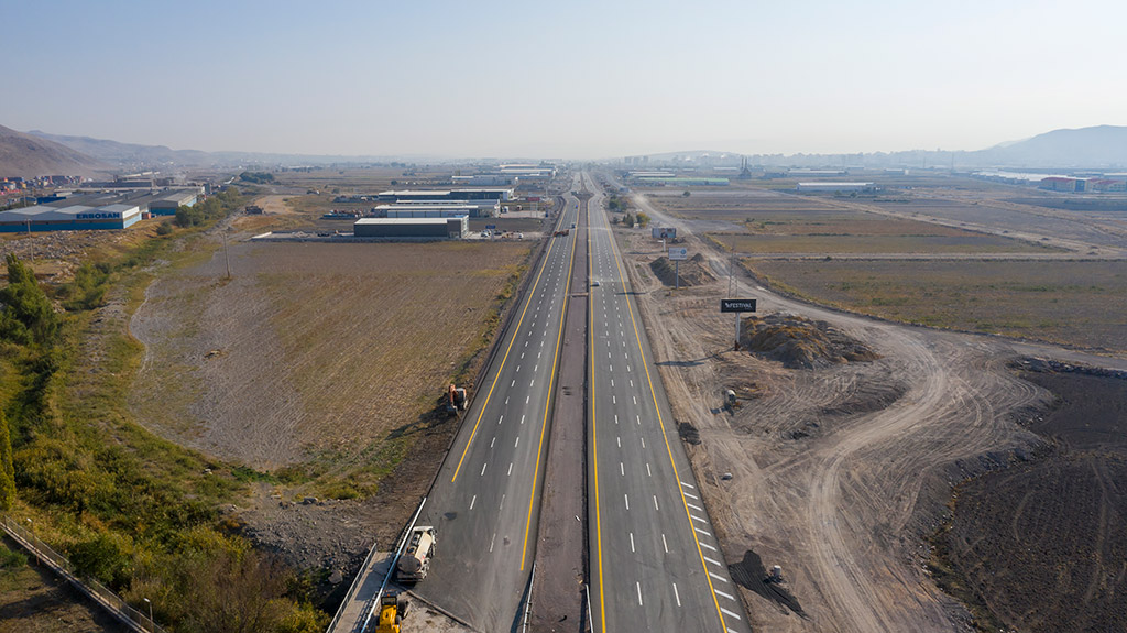 18.10.2019 - Başkan Büyükkılıç ve Vali Şehmus Günaydın Açılışı Yapılacak Olan Boğazköprü Yolunda İnceleme Yaptı