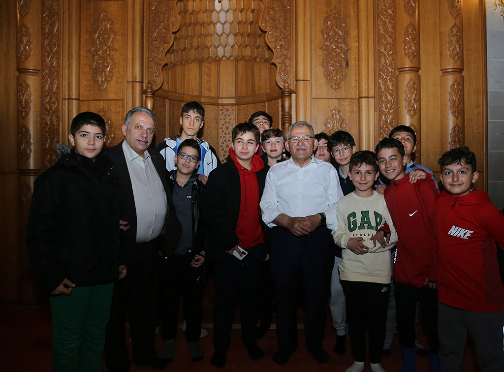 19.03.2024 - Halil Bayraktar Camii Teravih Namazı