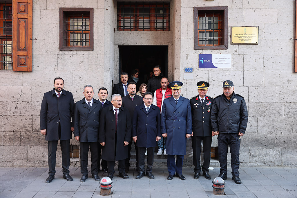 19.12.2023 - Atatürk'ün Kayseriye Gelişinin 104. Yıl Dönümü Kutlamaları Resim Sergisi ve Atatürk Evi Gezisi