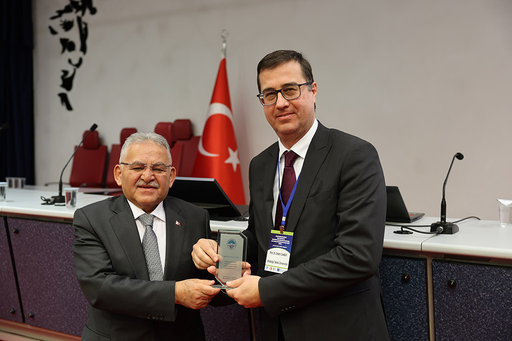 20.01.2024 - Deprem Çalıştayı Kapanış ve Plaket Takdimi