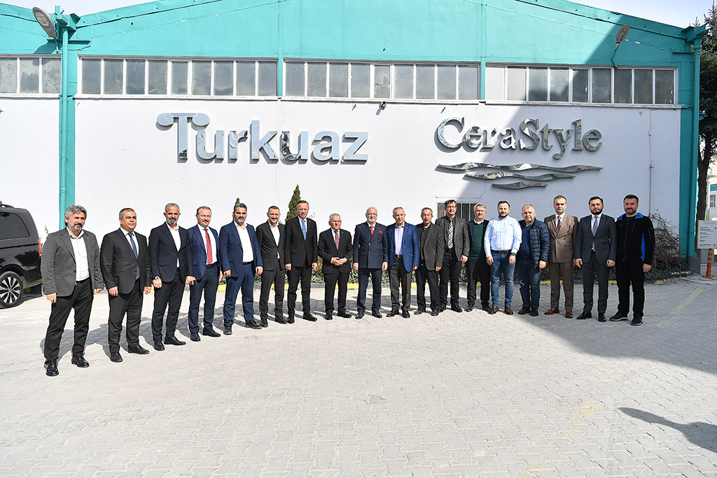 20.03.2024 - Başkan Büyükkılıç Ak Parti Genel Başkan Vekili Mustafa Elitaş Turkuaz Seramik Fabrikası Ziyaret