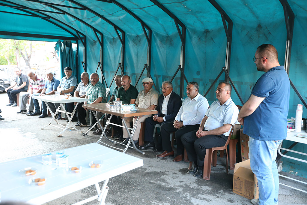 21.08.2023 - Başkan Büyükkılıç Develi Yeni Mahalle Muhtarı Osman Erene Taziye Ziyareti