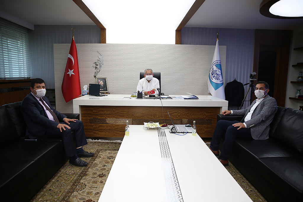 21.09.2020 - Veteriner Hekimleri Odası Başkanı Akgül Ergün Başkan Memduh Büyükkılıç'ı Ziyaret