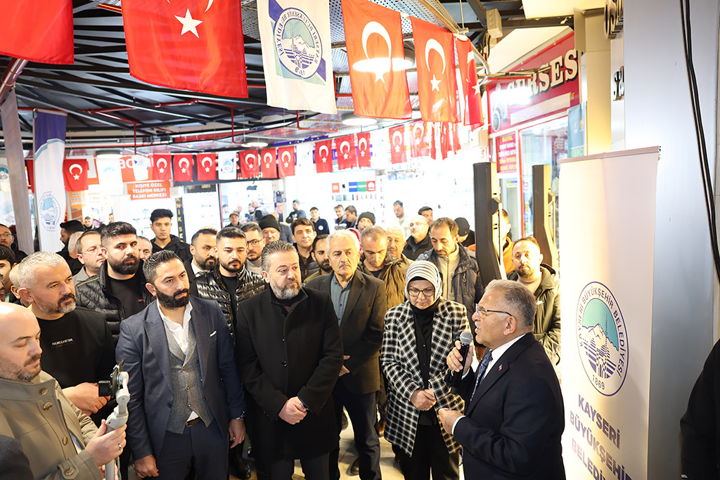 22.01.2024 - Başkan Memduh Büyükkılıç'a Yeraltı Çarşısından Büyük Destek