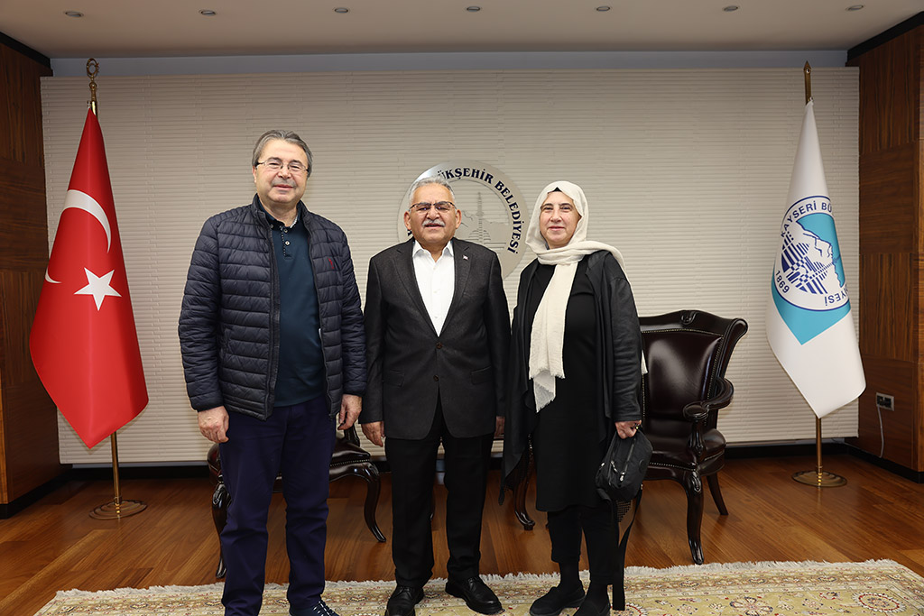 22.12.2023 - İzmir Eski Vali Yardımcısı  Kadri Canan Başkan Memduh Büyükkılıç'ı Ziyaret Etti