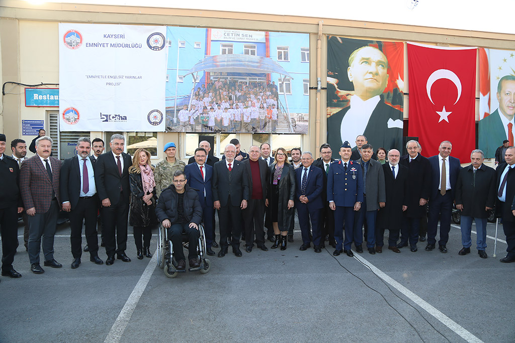 23.11.2023 - Ak Parti Genel Başkan Vekili Mustafa Elitaş Katılımı İle Emniyet Engelli Araç Teslim Töreni