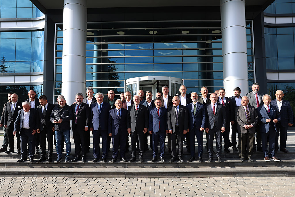 23.11.2023 - Ak Parti Genel Başkan Vekili  Mustafa Elitaş Sanayicilerle Toplantı Gerçekleştirdi