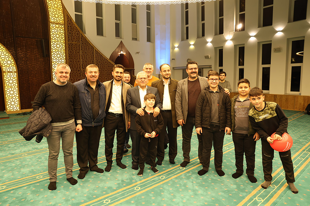 24.02.2024 - Başkan Büyükkılıç ve Necmettin Nursaçan Cami Berat Kandili Programı