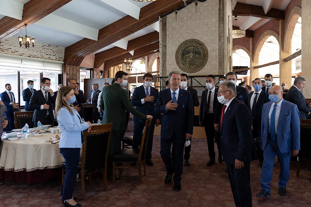 25.06.2020 - Milli Savunma Bakanı Hulusi Akar -  Ulaştırma Bakanı Adil Karaismailoğlu'nun Erciyes Programı