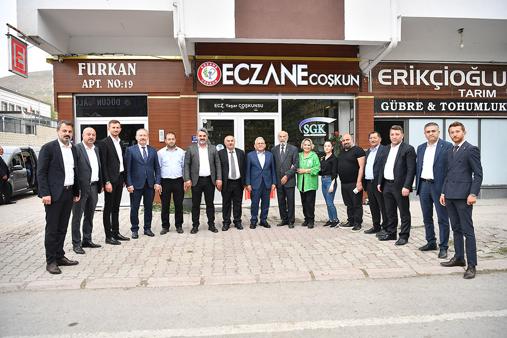 26.04.2024 - Başkan Büyükkılıç Pınarbaşı Esnaf Ziyaret