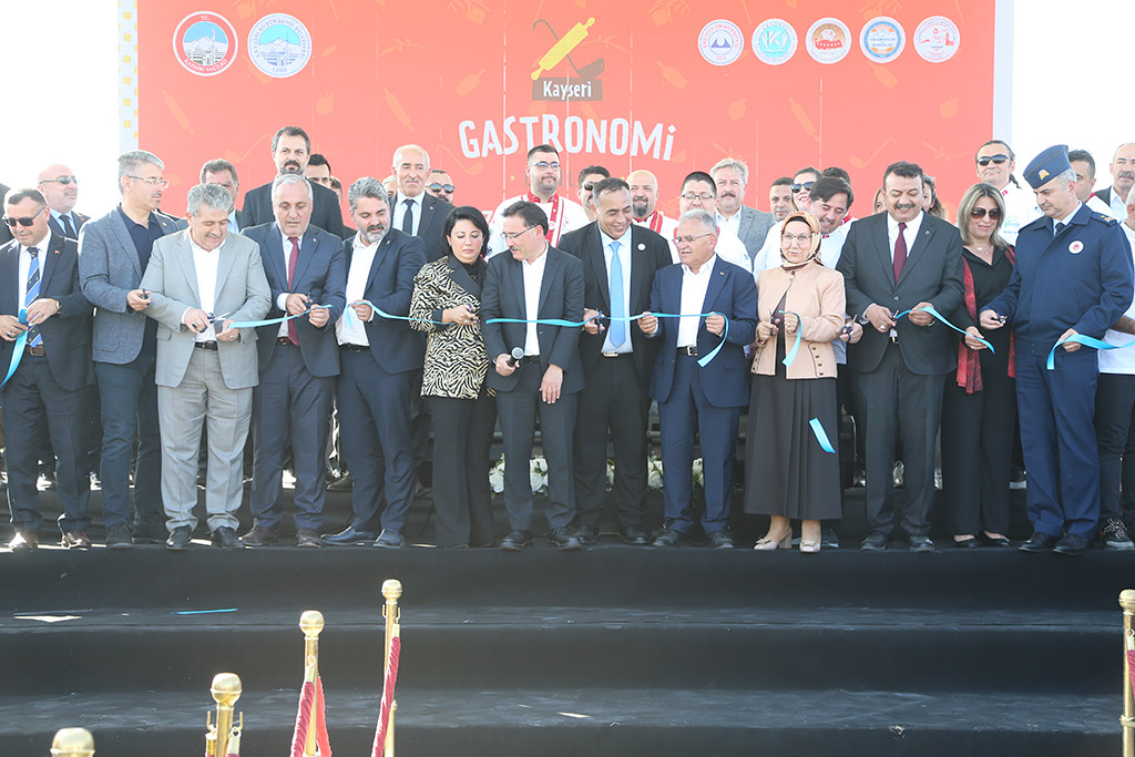 27.10.2023 - Recep Tayyip Erdoğan Millet Bahçesi Gastronomi Günleri Açılış Töreni ve Standların Gezilmesi -3-