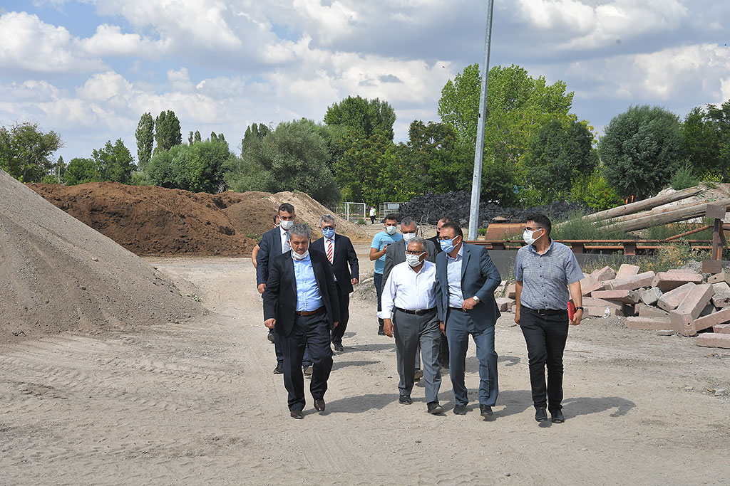 28.06.2021 - Başkan Memduh Büyükkılıç Makina İkmal Daire Başkanlığının Yürüttüğü Çalışmaları İnceledi