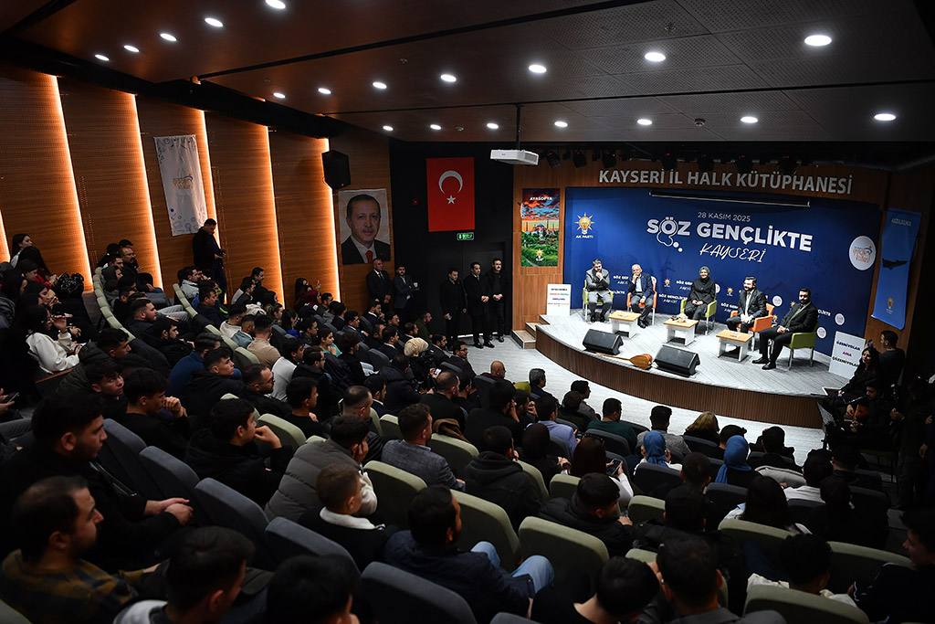 28.11.2025 başkan büyükkılıç ak parti genel başkan yardımcısı fatma betül sayan kaya ak gençilk buluşması