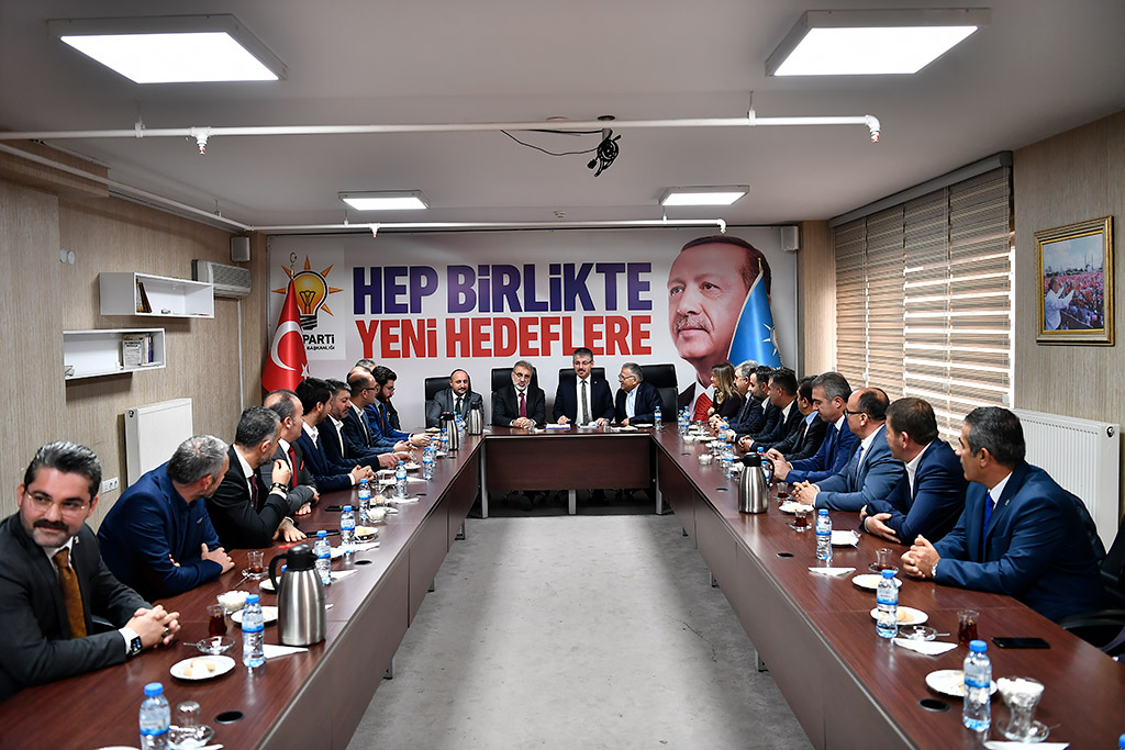 28.12.2019 - Başkan Büyükkılıç, Ak Parti İlçe Başkanları Toplantısına Katıldı