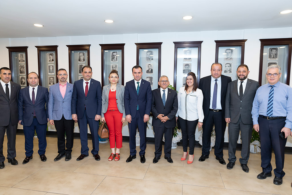 29.05.2019 - Başkan Memduh Büyükkılıç,  Kayseri Serbest Muhasebeci Mali Müşavirler Odası Başkanı Ali Yedikaya ve Yönetim Kurulu Üyelerini Kabul Etti
