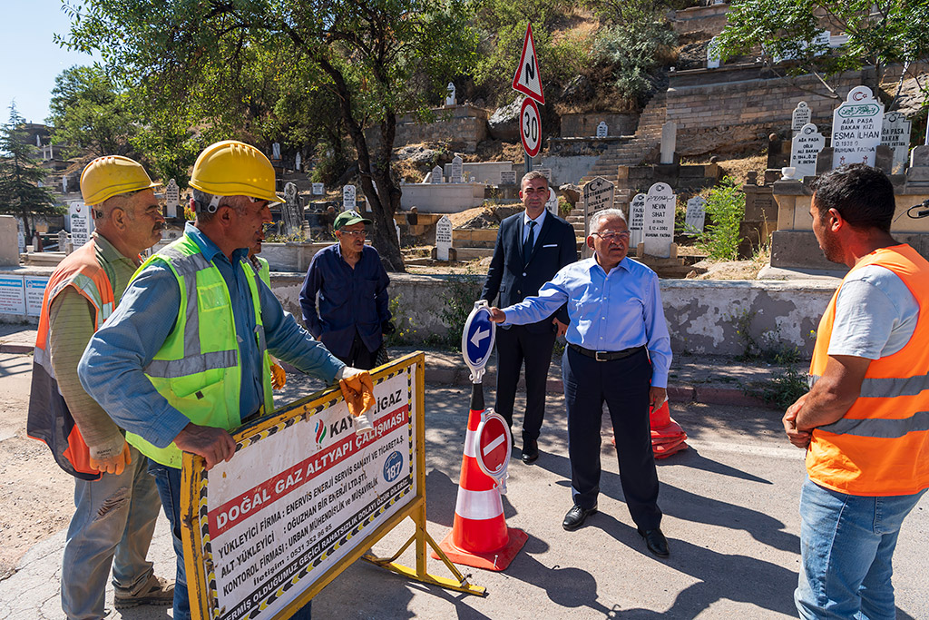 31.07.2023 - Başkan Büyükkılıç Germirdeki Doğalgaz Çalışmalar İnceme