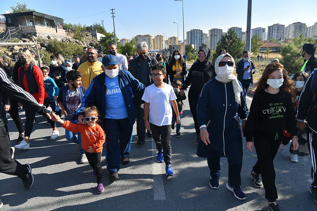 03.10.2021 - Spor A.Ş. Dünya Çocuk ve Yürüyüş Günü 4 Km Yürüyüş ve Etkinlikler