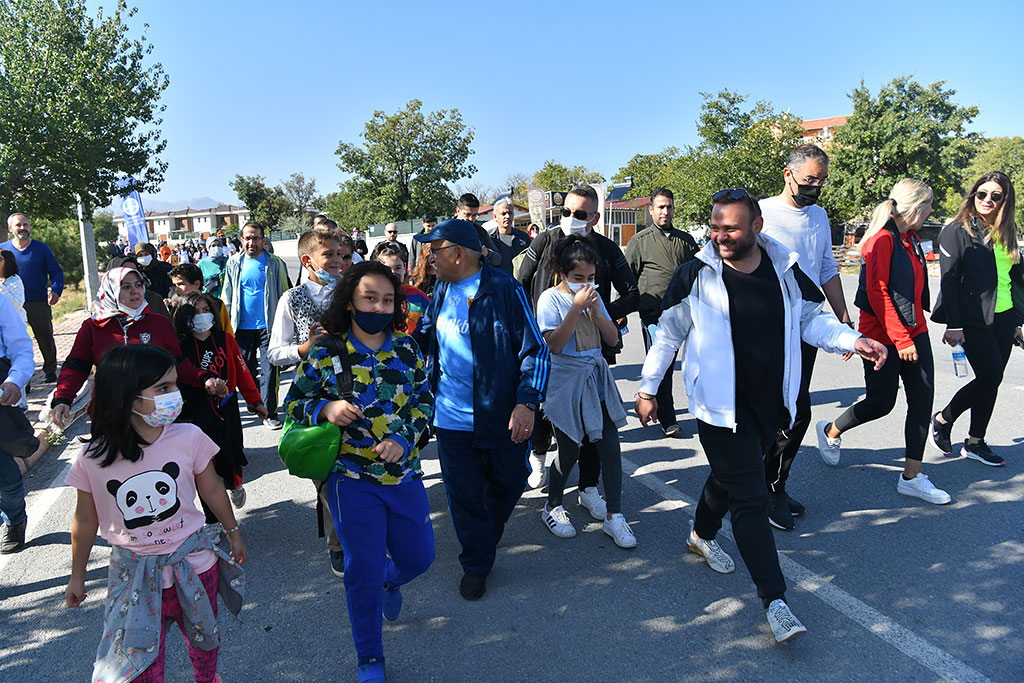 03.10.2021 - Spor A.Ş. Dünya Çocuk ve Yürüyüş Günü 4 Km Yürüyüş ve Etkinlikler